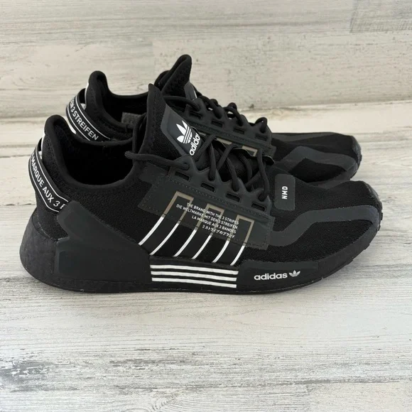 adidas | Shoes | Adidas Mens Size 85 Nmd V2 Lace Up Sneakers In Core  Blackcloud White | Poshmark